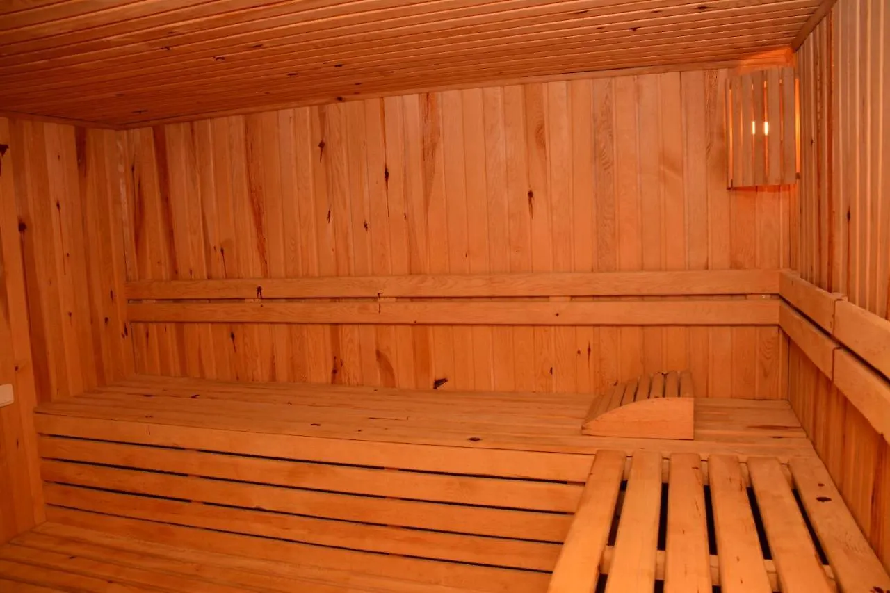 Peninsula Pine Club Boutique Hotel & Spa Κουσάντασι