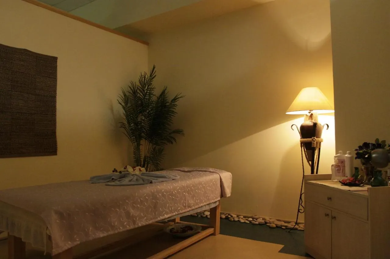 アパートホテル Peninsula Pine Club Boutique Hotel & Spaクシャダス トルコ